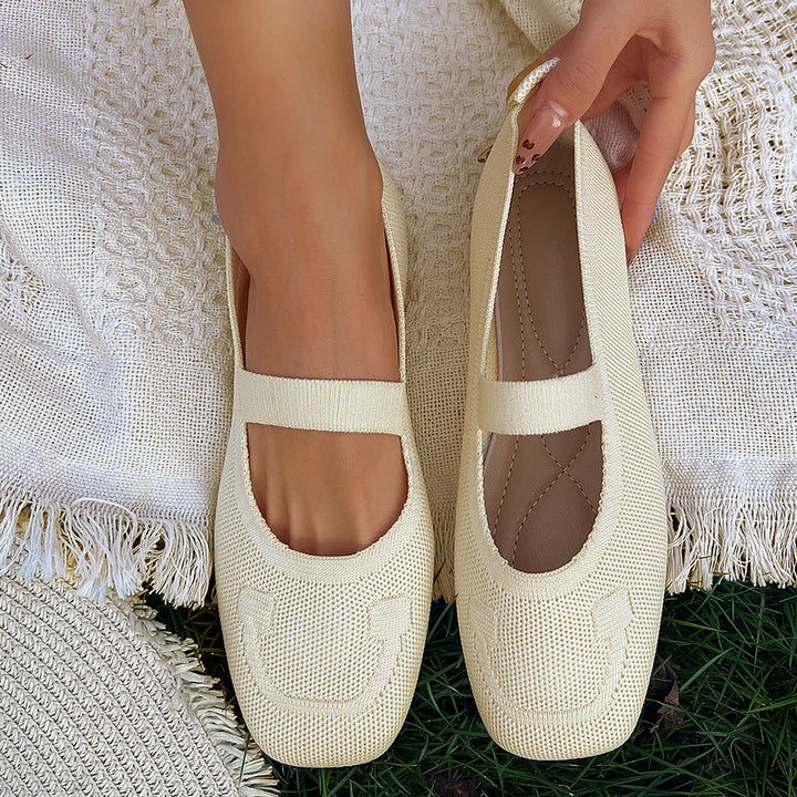Women  lightweight knitted ballerina with Mary Jane strap and cushioned comfort insole Mune Fashion