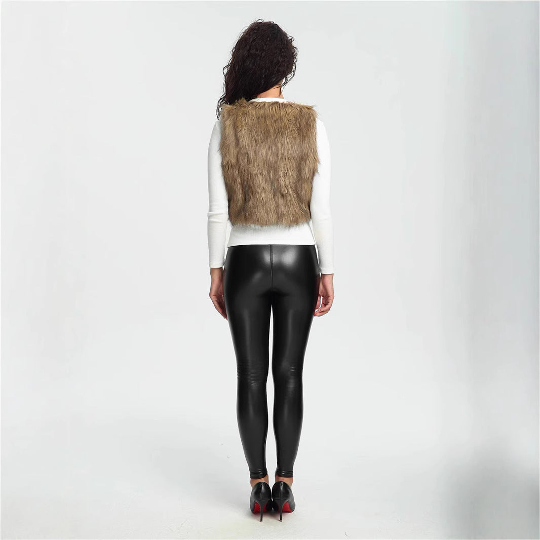 Women's Cropped Faux Fur Vest with Natural Shaggy Texture and V-Neck Mune Fashion