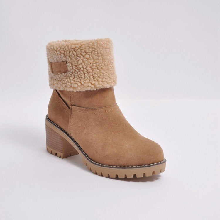 Women's ankle boots with folded fur cuff, suede look and robust profile sole Mune Fashion