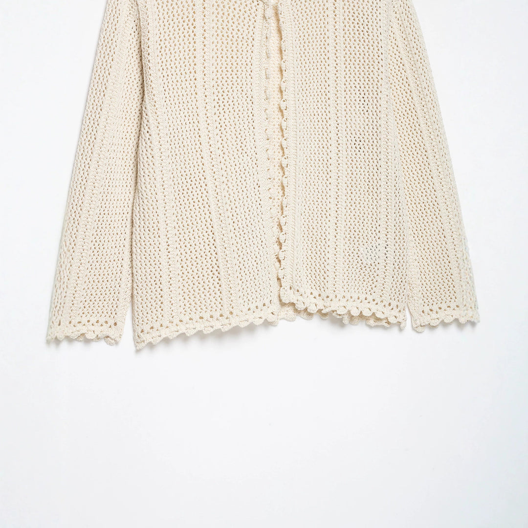 Women's Lightweight Crochet Cardigan with Lace Pattern, Scalloped Hem and Boxy Silhouette Mune Fashion