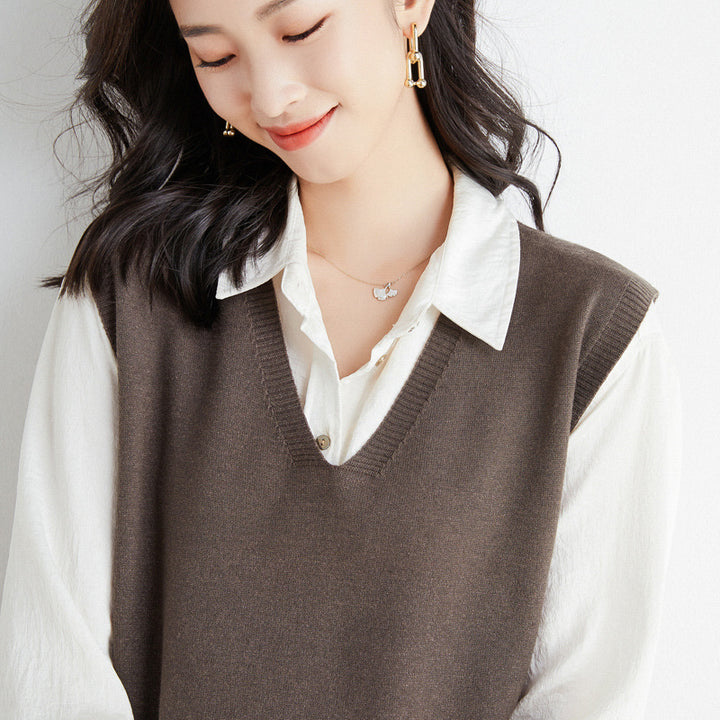 Women's Oversized V-neck Fine Knit Vest with Ribbed Hem Mune Fashion
