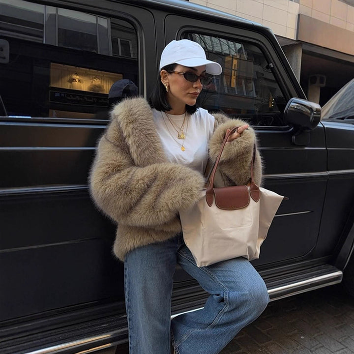Women's Boxy Faux Fur Jacket in Teddy Look with Oversized Shawl Collar Mune Fashion