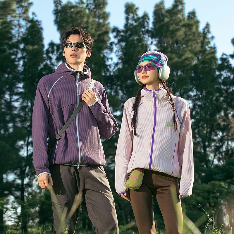 Women's hooded jacket made of breathable waffle knit with oversized cut and zipper
