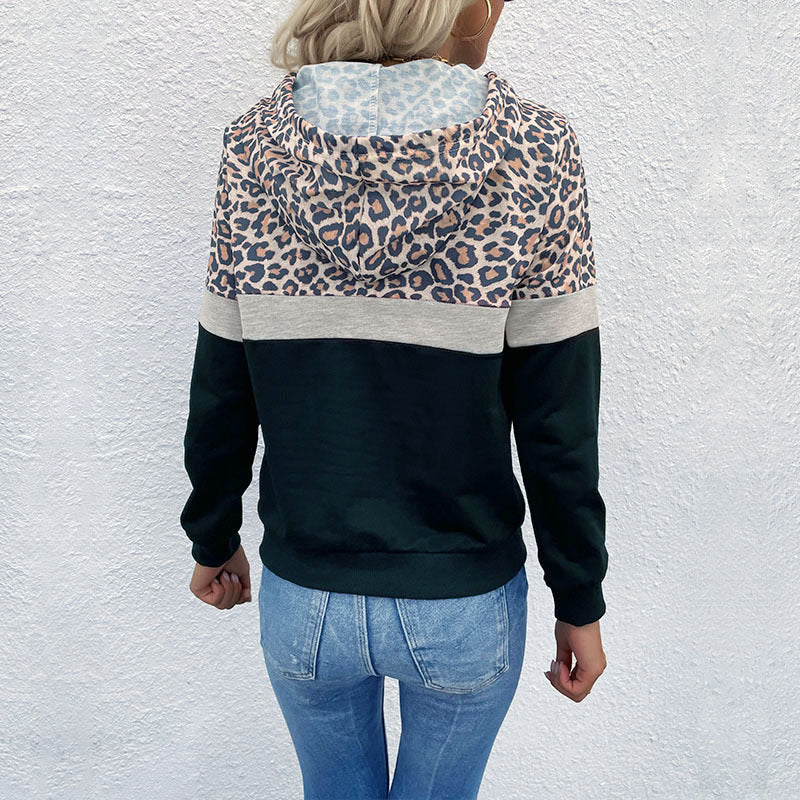 Women's hoodie with leopard print, color block insert and kangaroo pocket Mune Fashion
