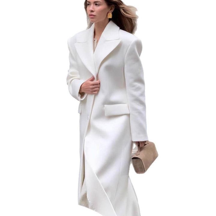Women's Maxilong Oversize Wool Blend Coat with Distinctive Shoulder Pads and Notched Lapel Mune Fashion