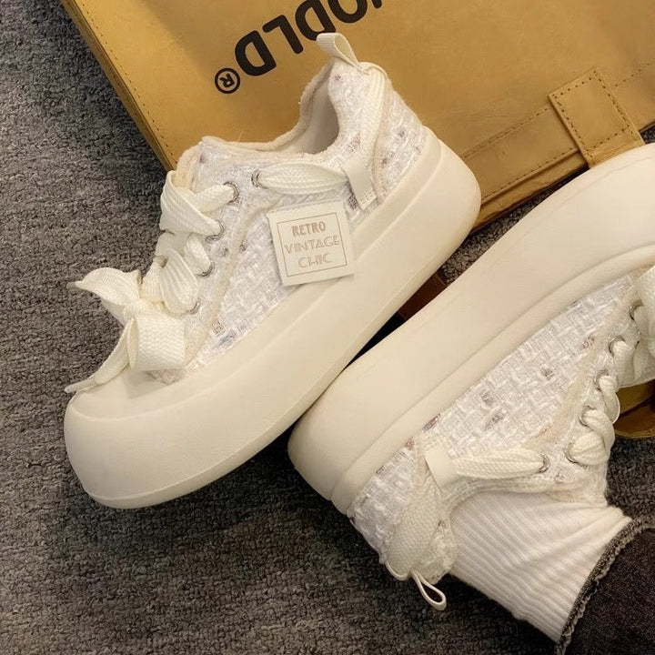 Ladies Vintage Sport Sneakers with comfortable rubber sole and soft upper material Mune Fashion