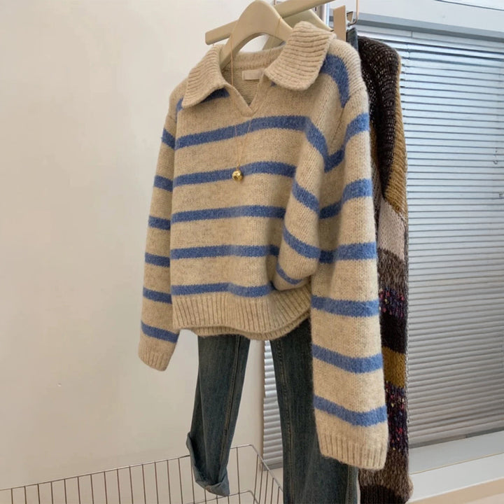Women's cozy oversized knit sweater with polo collar and wide stripes Mune Fashion
