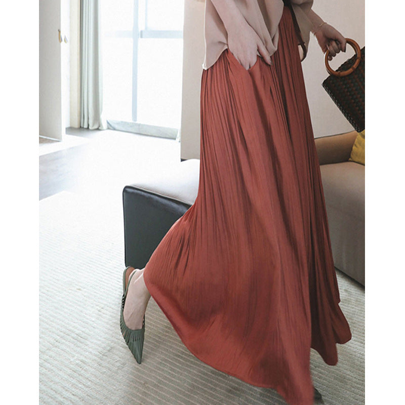 Ladies Elegant Pleated Skirt made of Flowing Material Mune Fashion