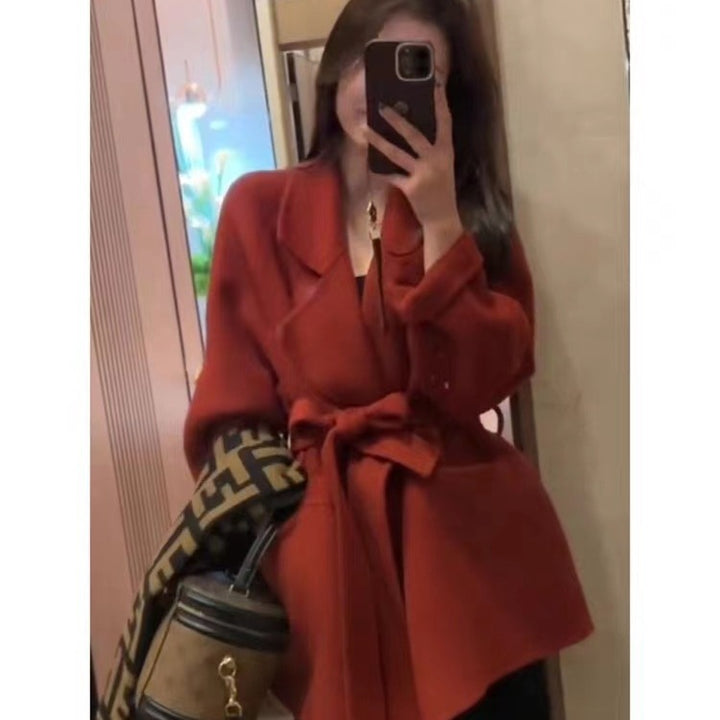 Ladies Short Wrap Coat made of Wool Mix with Ties and Wide Lapels Mune Fashion