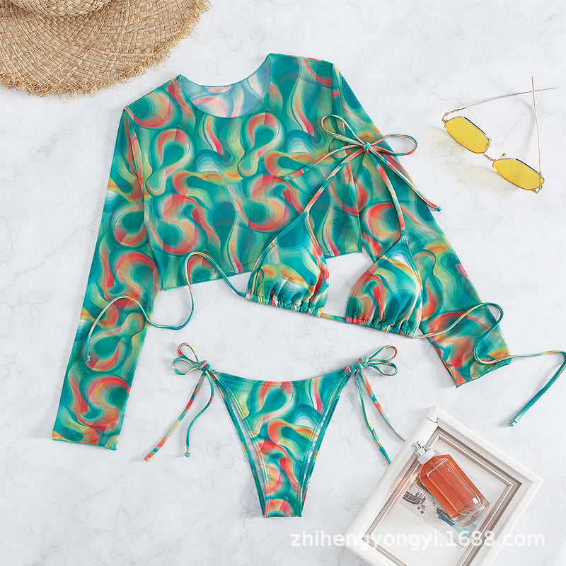 Women's bikini set with long-sleeved top and playful tie straps Mune Fashion