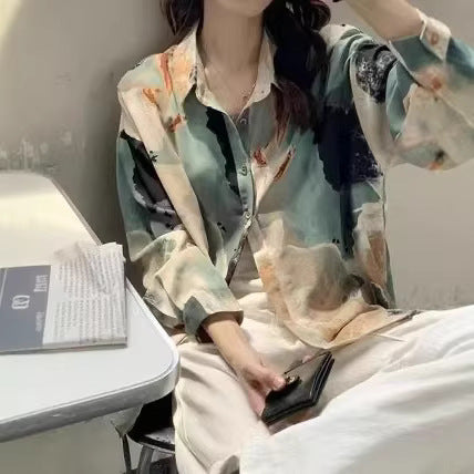 Women's silk look shirt blouse with abstract print and oversized cut Mune Fashion