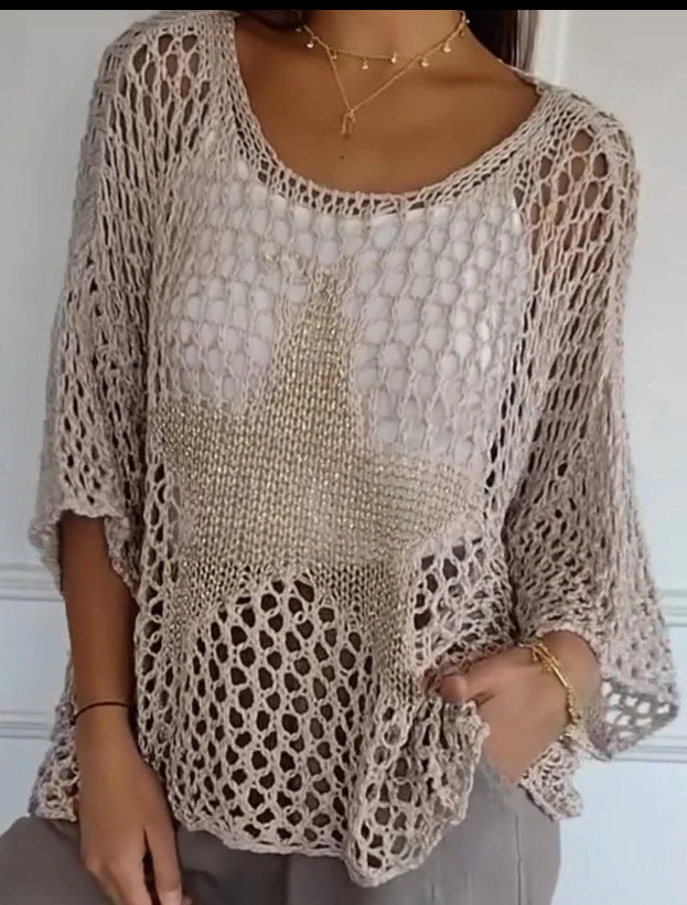 Women's oversized crocheted pullover with star appliqué and 3/4 sleeves Mune Fashion
