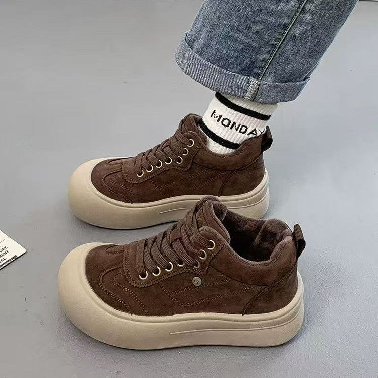 Women's Chunky Sneakers with Soft Suede and Cushioning Sole Mune Fashion