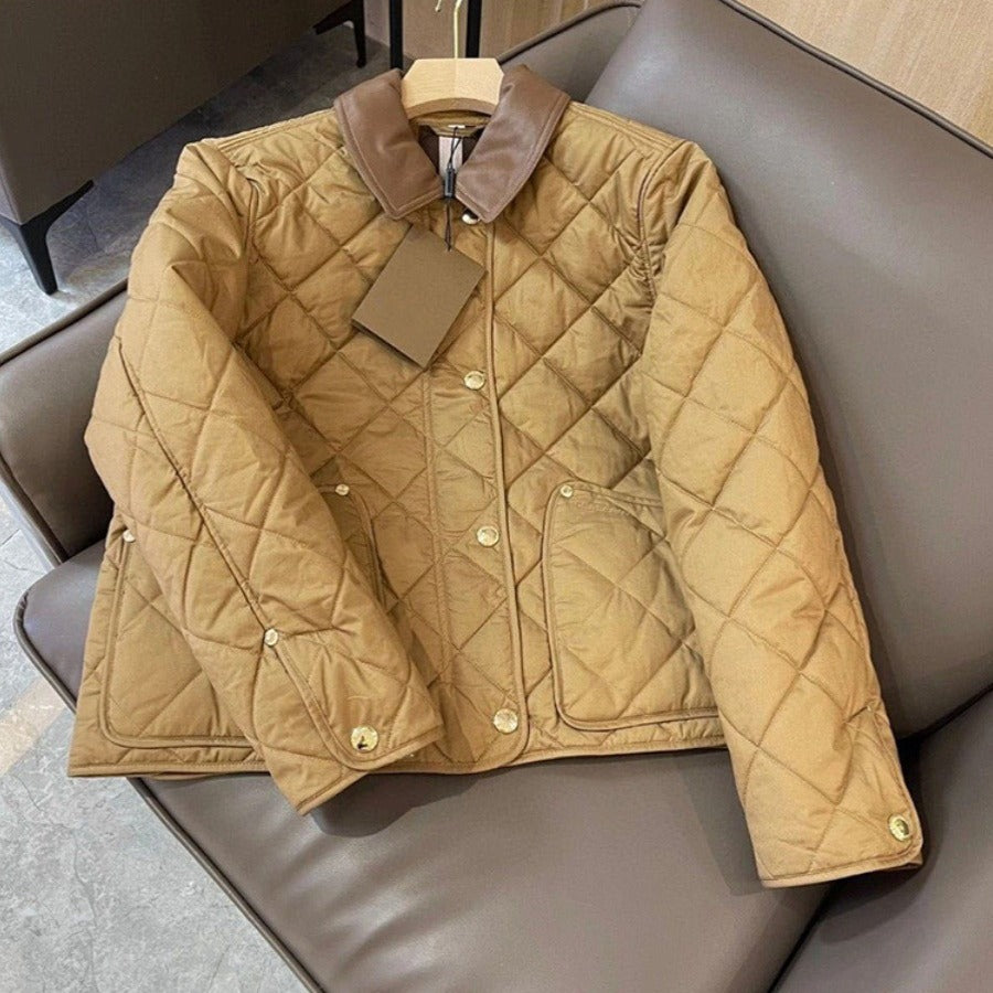 Women's quilted transitional jacket with leather collar Mune Fashion
