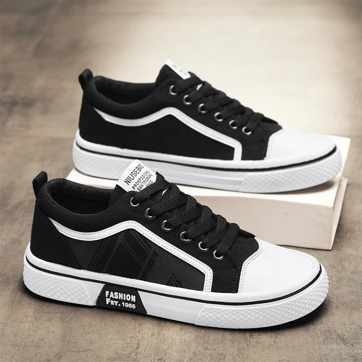 Women Fashionable Low-Top Sneakers with Graphic Accents Mune Fashion