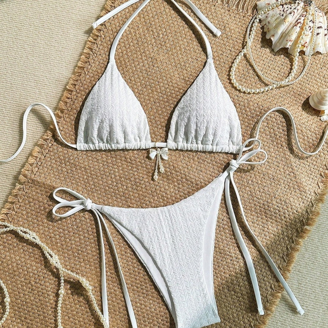 Women Triangle Bikini with Delicate Textures Mune Fashion
