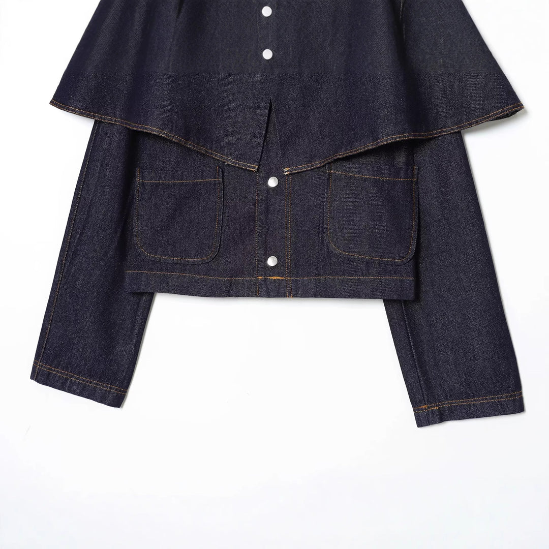 Women's Short Jeans Jacket with Cape Insert, Flap Pockets and Snap Buttons Mune Fashion