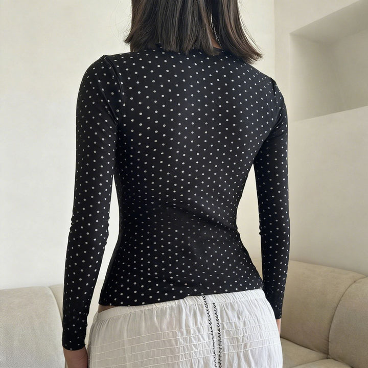 Women's tailored wrap blouse with polka dot pattern, deep V-neck and wide waistband Mune Fashion