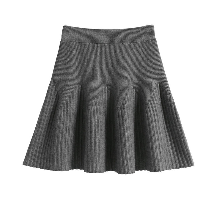 Ladies Pleated Skirt with Soft Material and Elegant Wave Pattern Mune Fashion