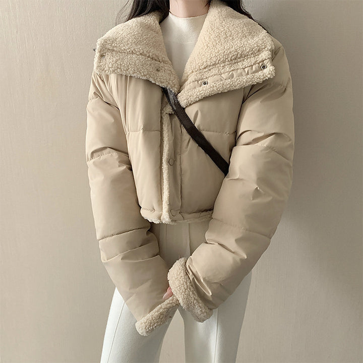 Women's short padded jacket with high-closing shawl collar and teddy cuffs Mune Fashion