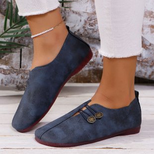 Ladies nan elegant comfort slipper in moccasin style with elastic decorative cord and button detail Mune Fashion