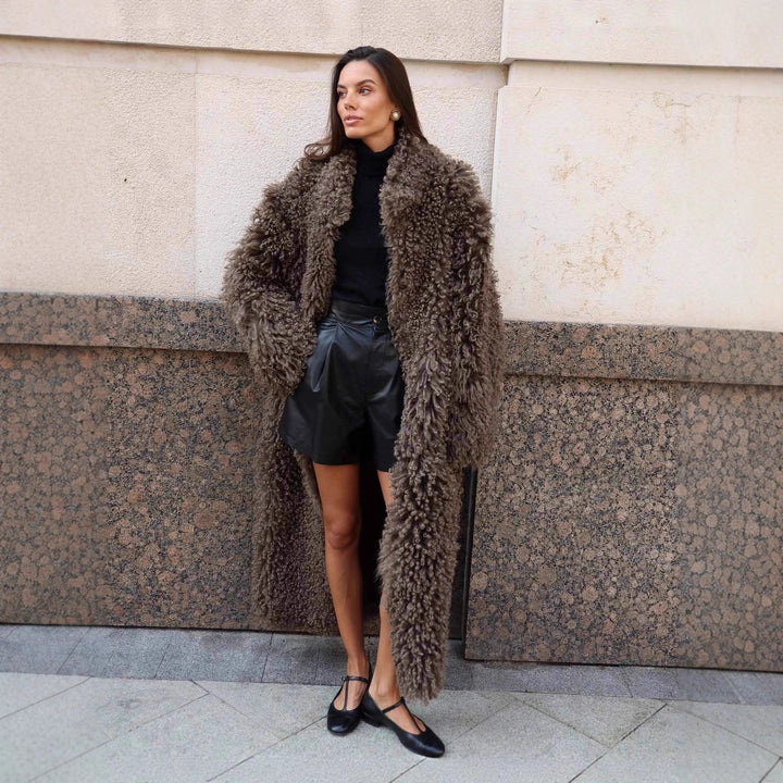 Women's Maxi Long Curly Teddy Coat in Sheepskin Look Mune Fashion
