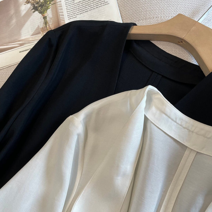 Women Elegant Blouse with Radiant Button Detail Mune Fashion