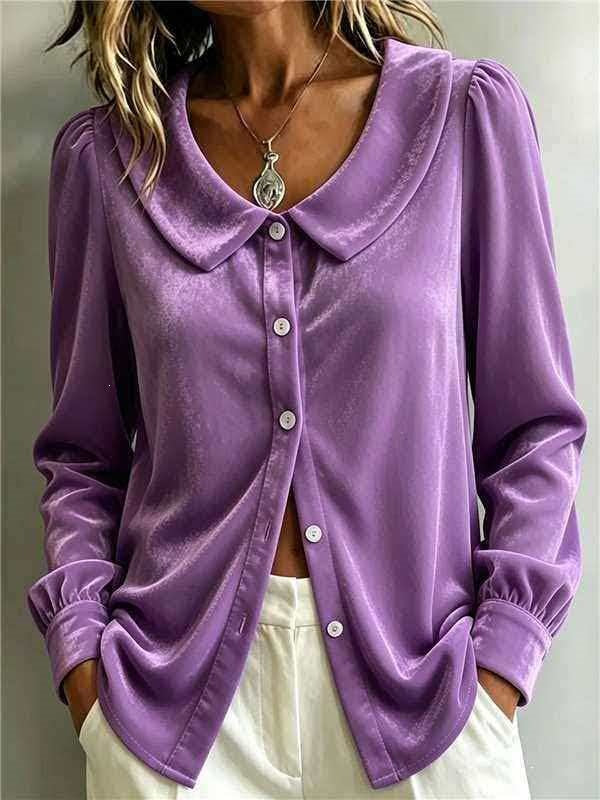 Ladies velvet shirt blouse with Peter Pan collar and mother-of-pearl button placket Mune Fashion