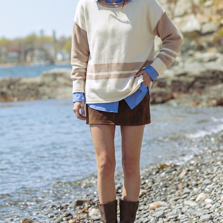 Ladies chunky knit sweater with sequin stripe, oversized fit & round neck Mune Fashion