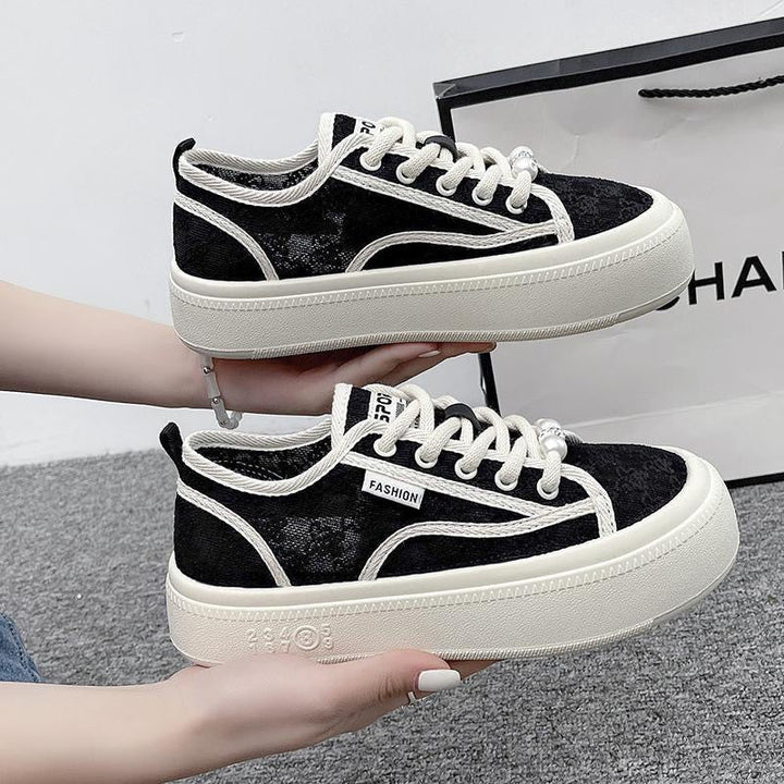 Women's fashionable sneakers with trendy pearl lacing and durable rubber sole Mune Fashion