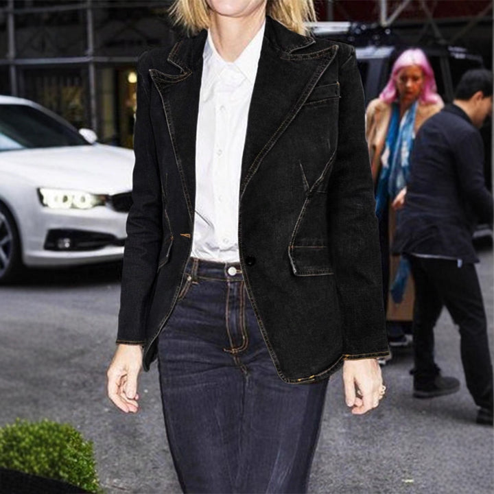 Women's tailored denim blazer with lapel collar and flap pockets Mune Fashion