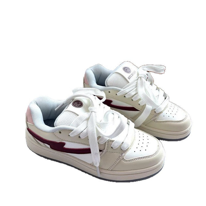 Ladies sneaker with comfortable padding and sporty design Mune Fashion