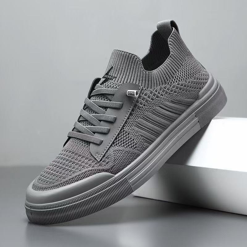 Men's Lightweight Knitted Low-Top Sneaker with Sock-Like Shaft and Elastic Entry Mune Fashion
