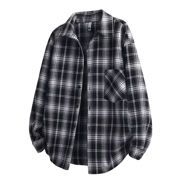 Unisex wide flannel shirt with checked pattern and applied chest pocket Mune Fashion