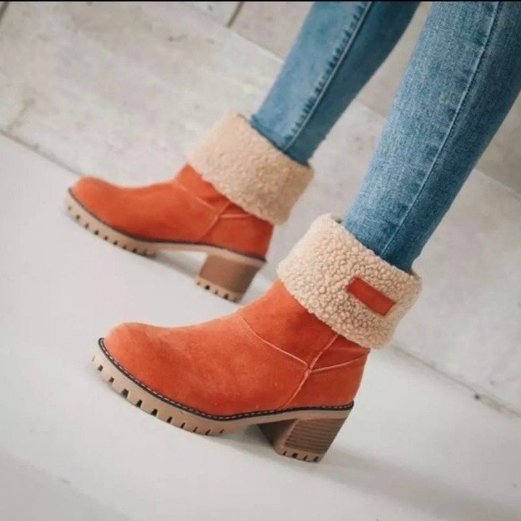 Women's ankle boots with teddy lining, block heel, and profile sole Mune Fashion