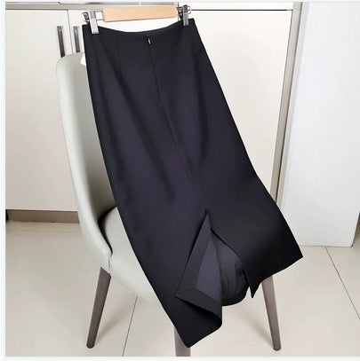 Women’s maxi skirt with high slit and figure-hugging cut Mune Fashion