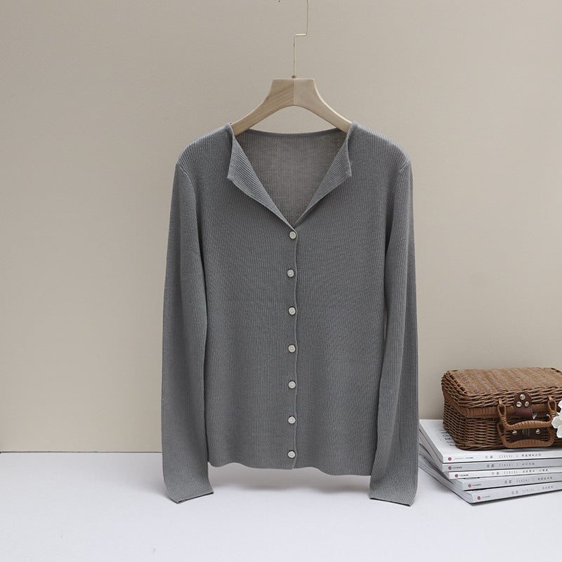 Women's light fine knit cardigan with open shirt collar and shimmering button placket Mune Fashion