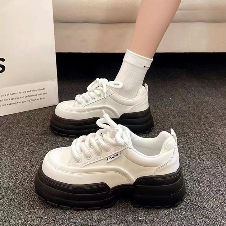 Women Chunky Sneakers with stylish tread sole and breathable surface structure Mune Fashion