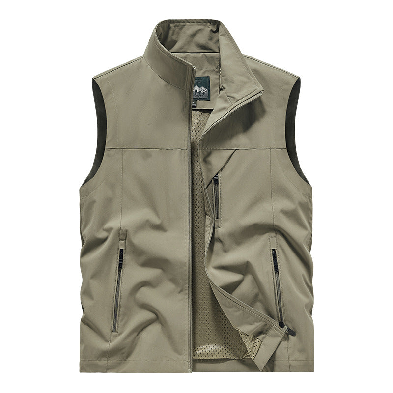 Men's Breathable Softshell Utility Vest with High Stand-Up Collar, Water-Repellent Outer Layer and Multiple Zipper Pockets Mune Fashion