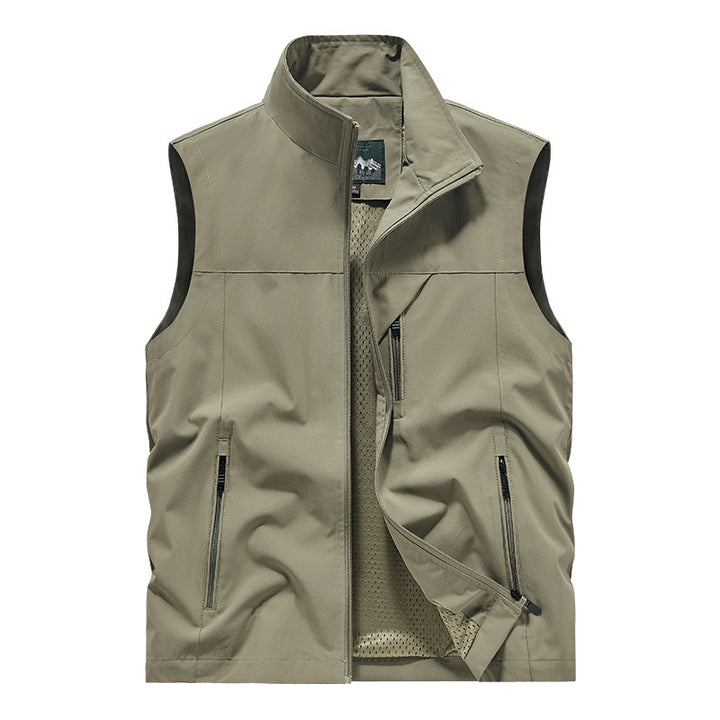 Men's Breathable Softshell Utility Vest with High Stand-Up Collar, Water-Repellent Outer Layer and Multiple Zipper Pockets Mune Fashion