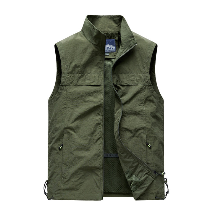 Men's lightweight windproof outdoor vest with zippered pockets and breathable mesh lining Mune Fashion