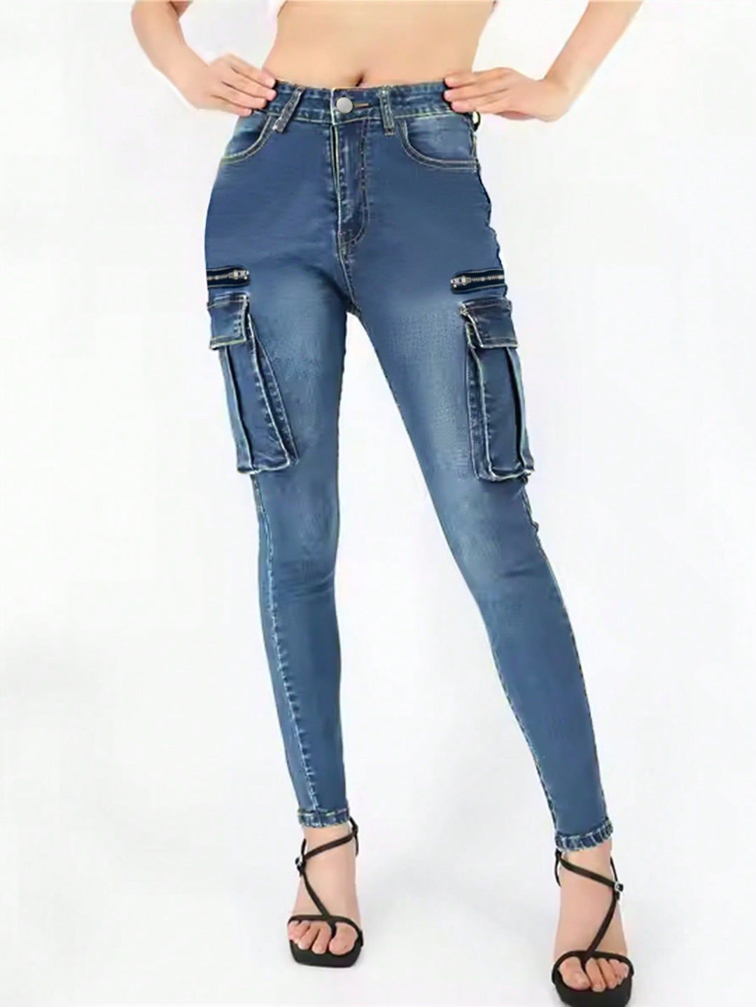 Ladies High-Waist Slim-Cargo-Jeans with flap pockets and zipper details Mune Fashion