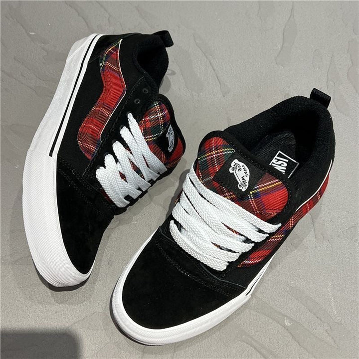 Women's sneakers with checked upper material and sturdy suede Mune Fashion