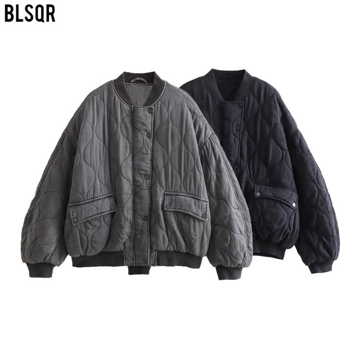 Women's quilted bomber jacket with oversized silhouette, ribbed cuffs, and flap pockets Mune Fashion