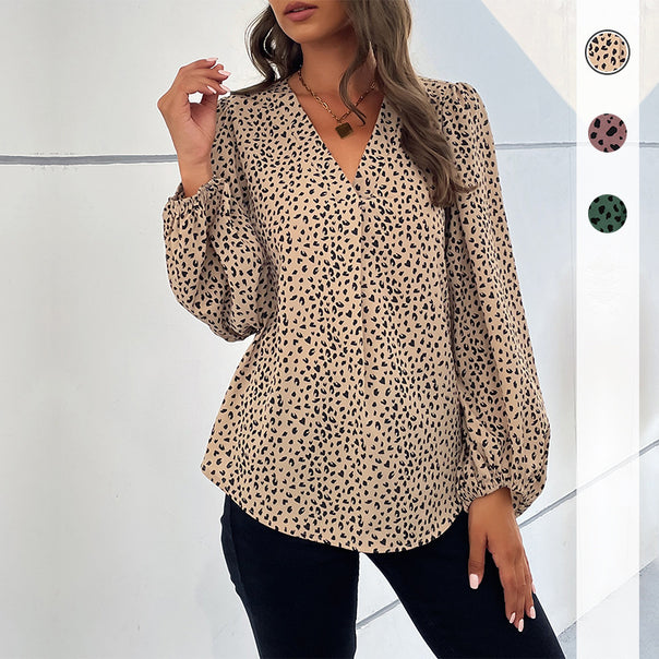 Women's Lightweight Viscose Blouse with V-Neck, Elastic Cuffs and Animal Print Mune Fashion