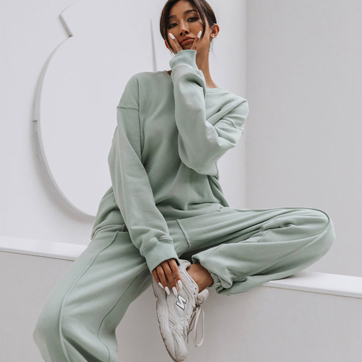 Women's soft oversized sweatshirt and loose relax pants in vintage washed finish Mune Fashion
