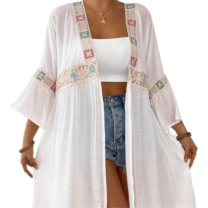 Women's airy beach kimono with floral embroidery Mune Fashion