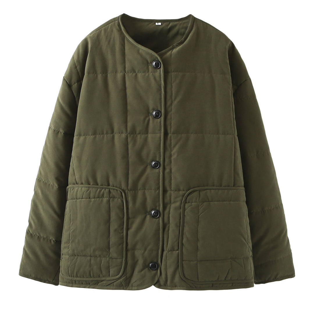 Women's padded short jacket with round neck, large flap pockets and light thermal lining Mune Fashion