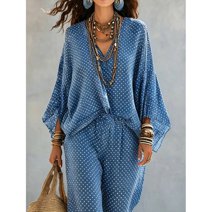 Ladies Boho Lounge Set with wide V-neck, batwing sleeves and elastic waistband palazzo pants Drune
