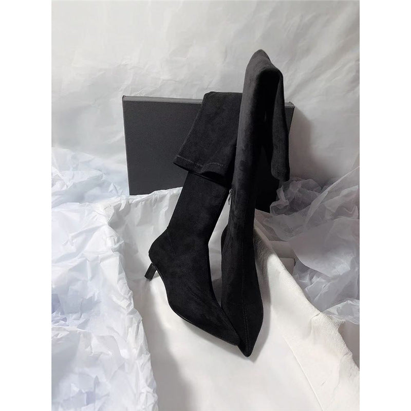 Women’s knee boots with folded shaft, pointed toe shape and kitten heel Mune Fashion